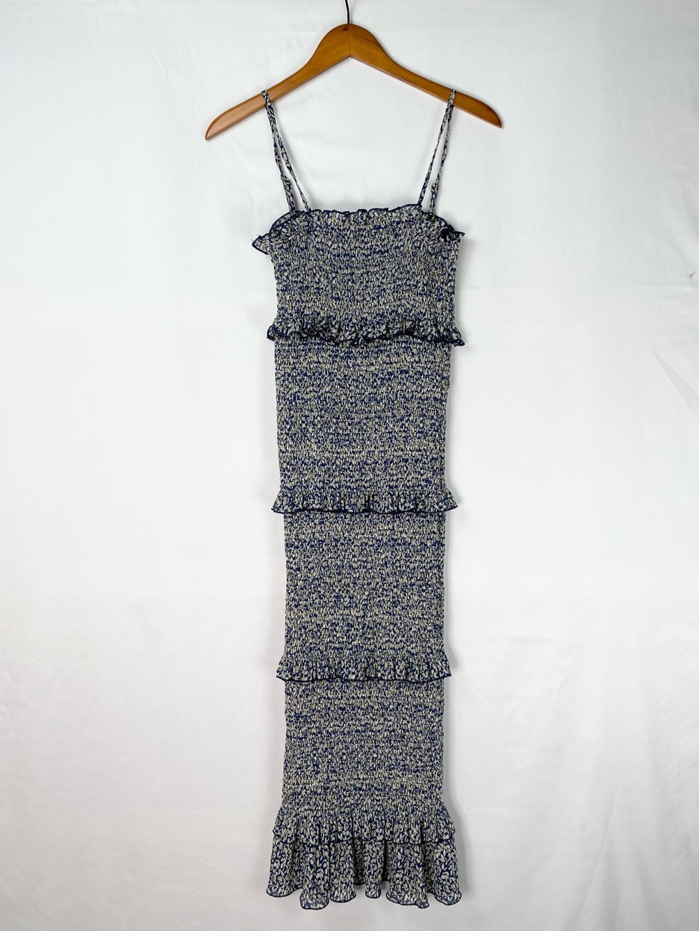 Mable Smocked Tiered MIDI Dress Floral Blue Size Small